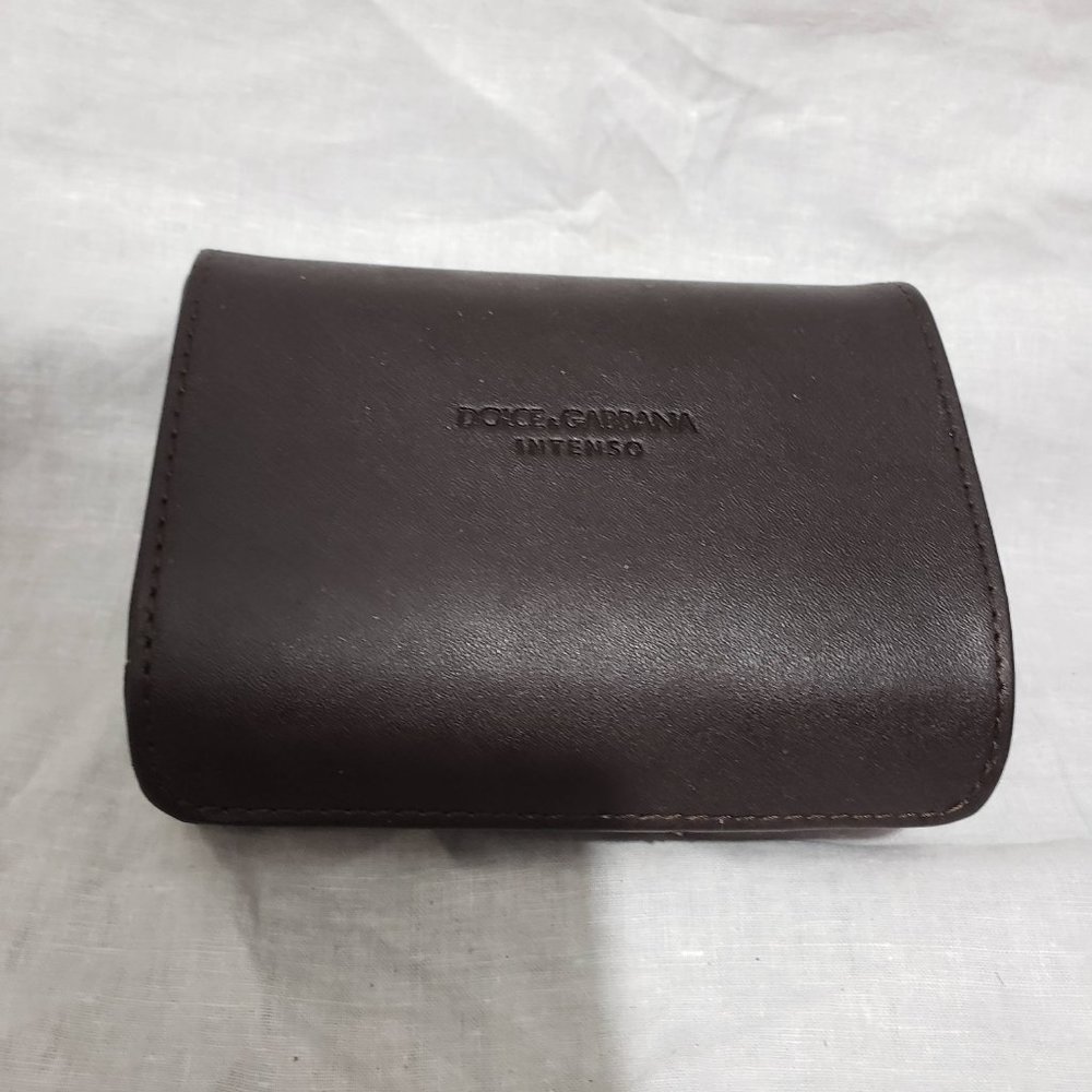 Dolce & Gabbana Shoe Polishing Brush and so on - total 5 Pieces Travel Set - Picture 2 of 16